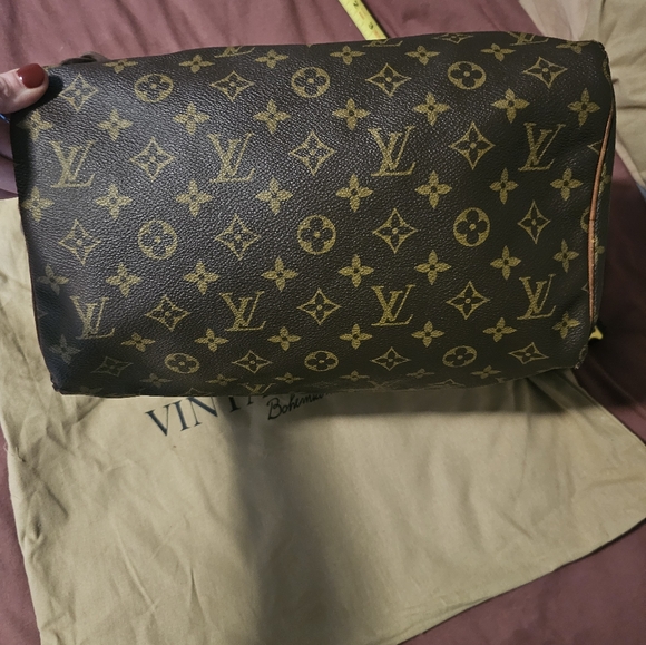 Authentic Louis Vuitton Vintage Boho Bag - Picture 2 of 11